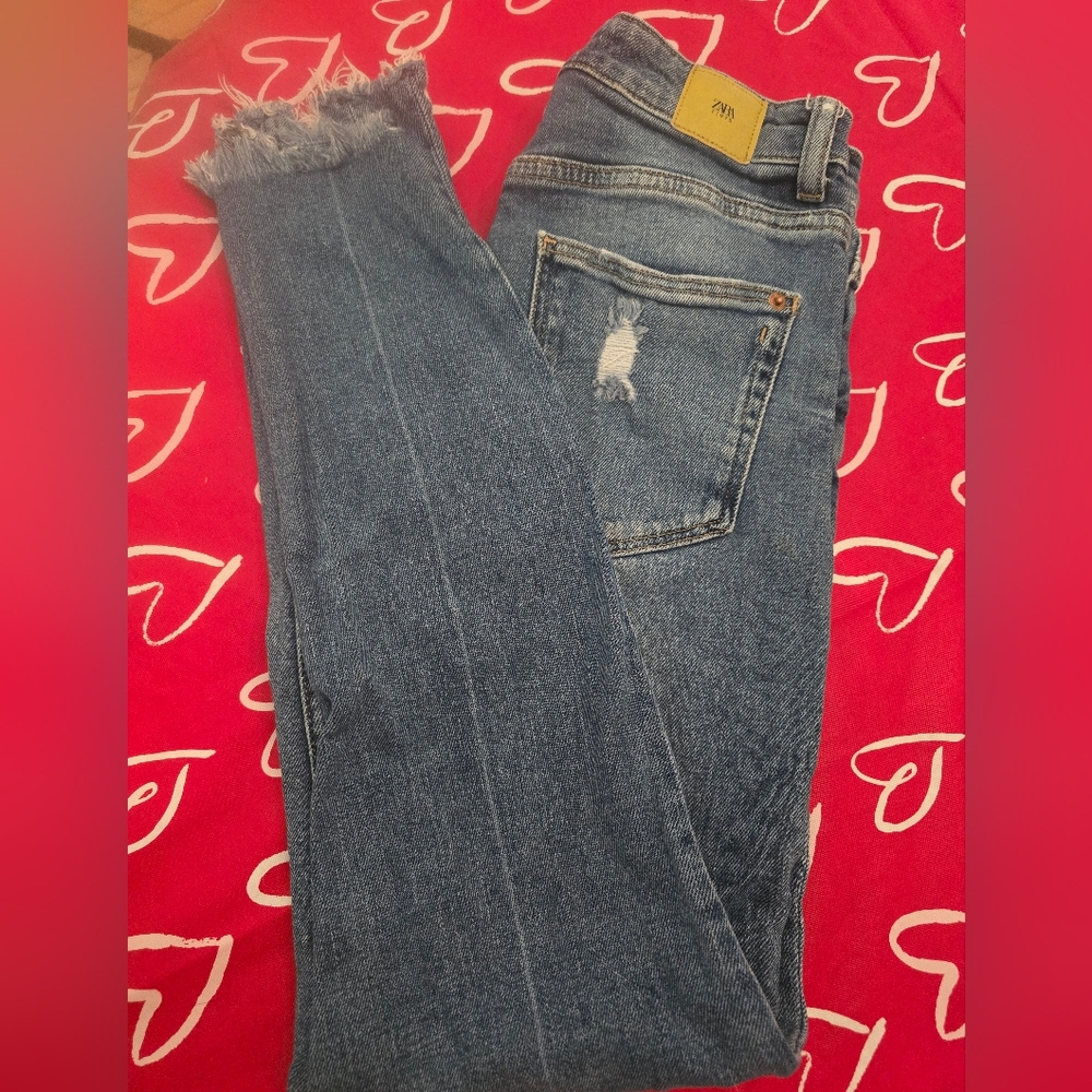Stylish Blue Distressed Jeans